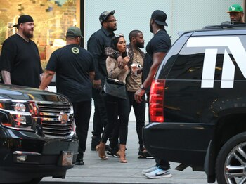 Floyd Mayweather y Gallienne Nabila