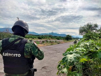 Aguililla bloqueo CJNG Cárteles Unidos (Foto: SSP-Michoacán)
