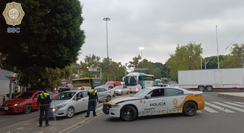 Corte a la circulación en ambos sentidos de Av. Paseo de la Reforma (@OVIALCDMX)