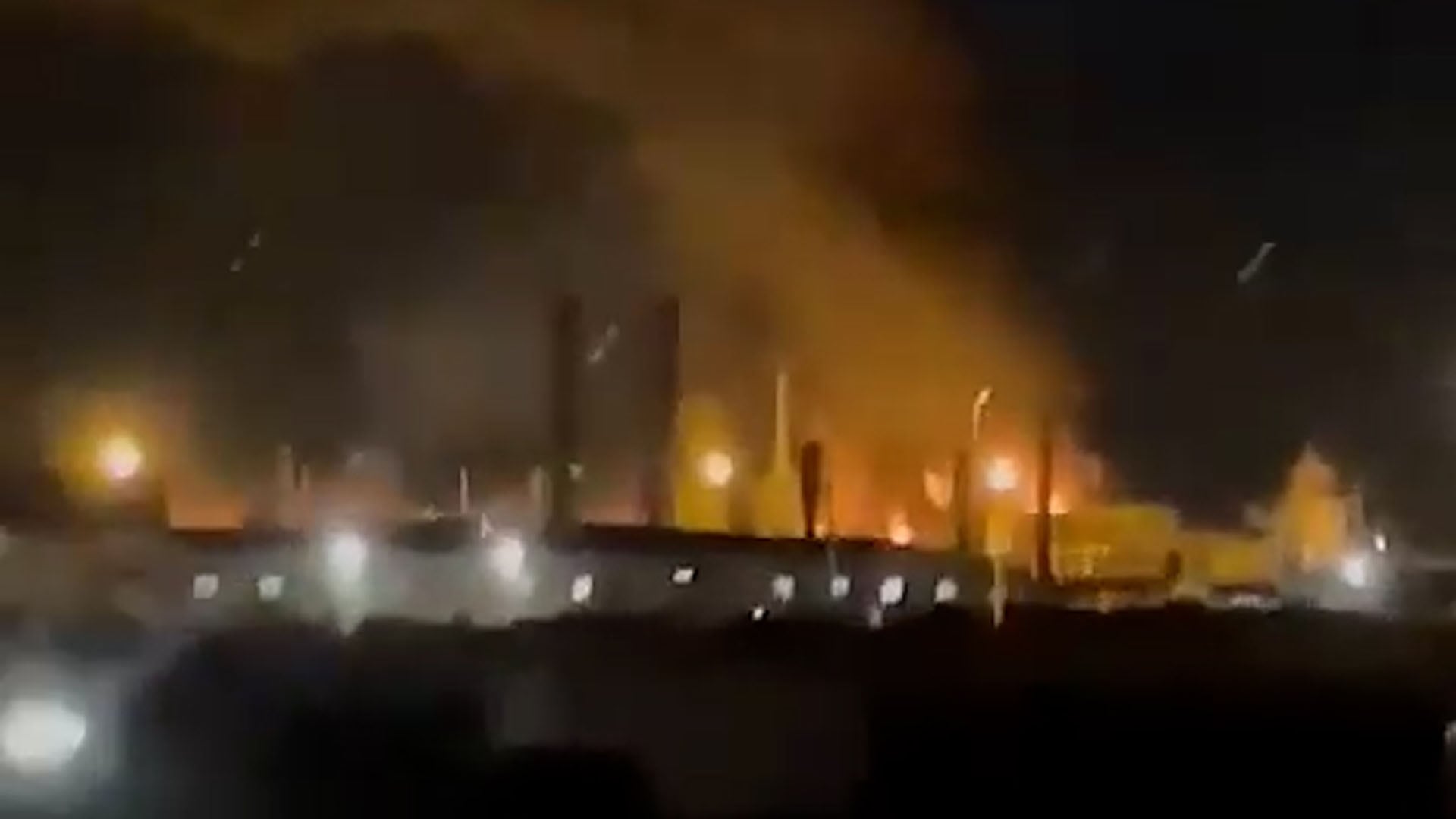 Ucrania ya había bombardeado la refinería de petróleo ruso Ilsky en 2025 (Captura de video/Archivo)