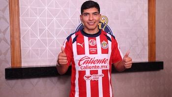Kevin Castañeda es oficialmente el primer refuerzo de las Chivas de Gabriel Milito
