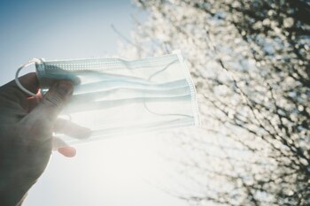 Para evitar los síntomas alérgicos,