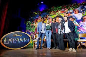 Basada en Colombia, Encanto se convierte en la primera película animada de la popular productora basada en el país. El elenco también está compuesto por Carolina Gaitán, Maluma, Angie Cepeda, entre otros. REUTERS/Luis Jaime Acosta