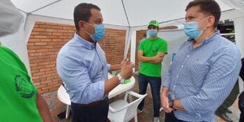 MinJusticia y alcalde Ad Hoc de Cali, Wilson Ruiz en reunión con promotores de revocatoria