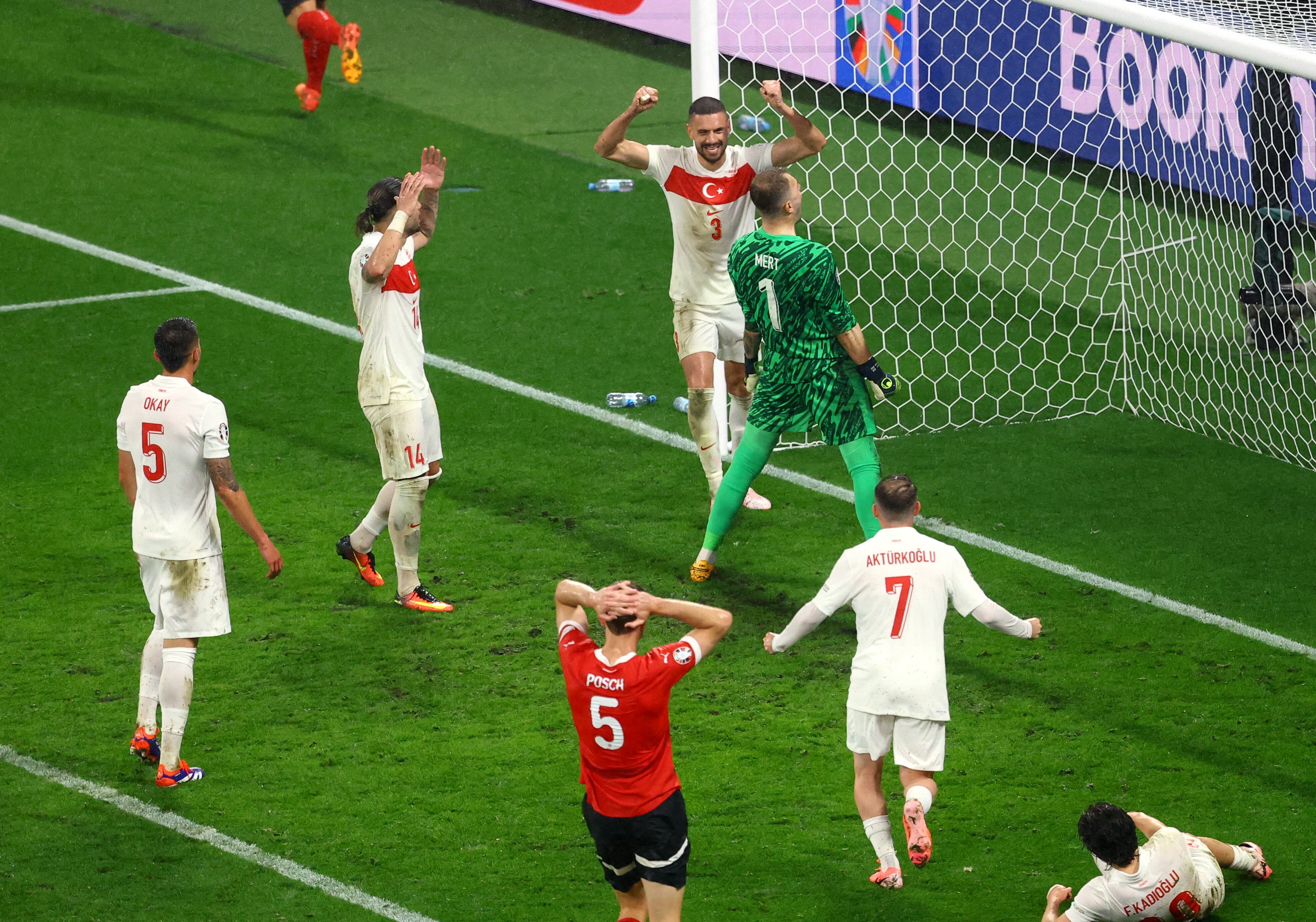 (REUTERS/Lisi Niesner)