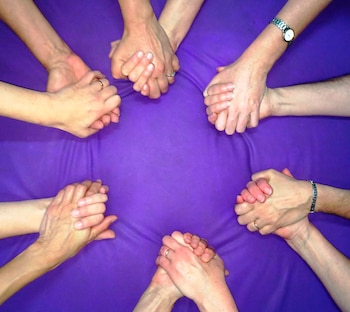 Nueve profesionales aúnan fuerzas y