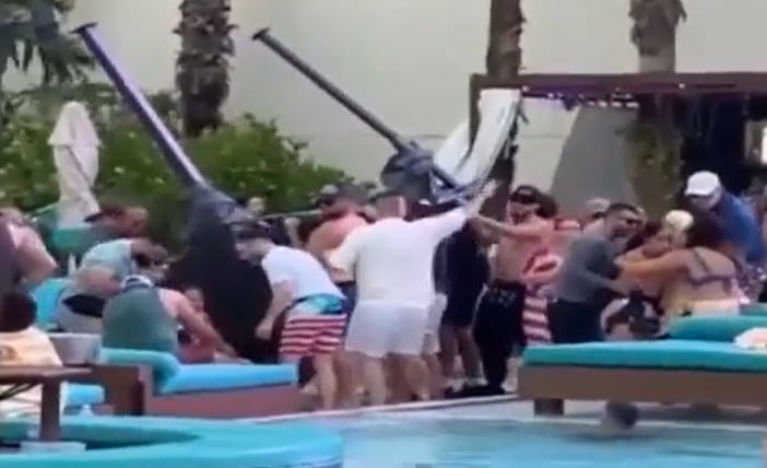 Cinco hospitalizados en Florida tras colapso de un gazebo en un hotel icónico