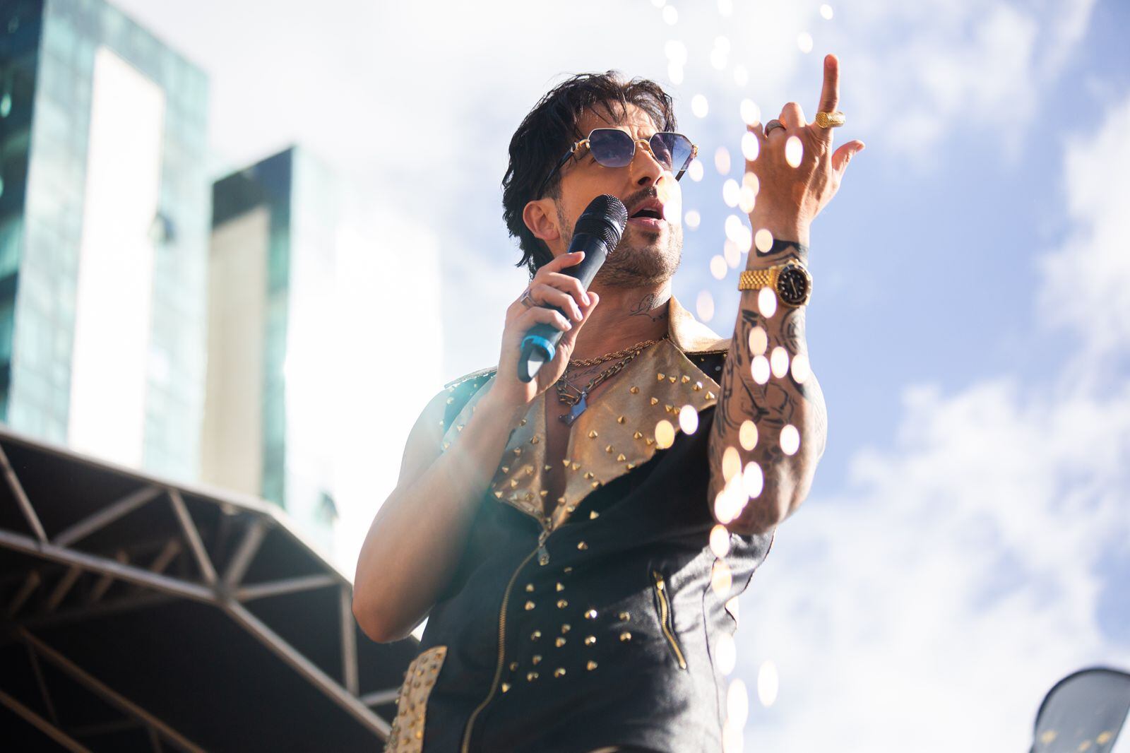 El elenco original encabezado por Carlos Torres y María José Vargas se presentará en vivo con la música de la exitosa serie.