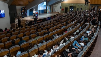 Diputación celebra el evento 'Start Ignite' para "impulsar la llama del emprendimiento" en 350 jóvenes de Huelva