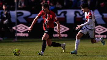 El defensa albanés Marash Kumbulla, cedido con opción de compra al Rayo Vallecano