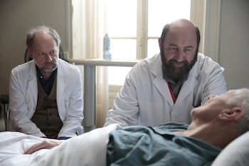 El cineasta francogriego asegura estar