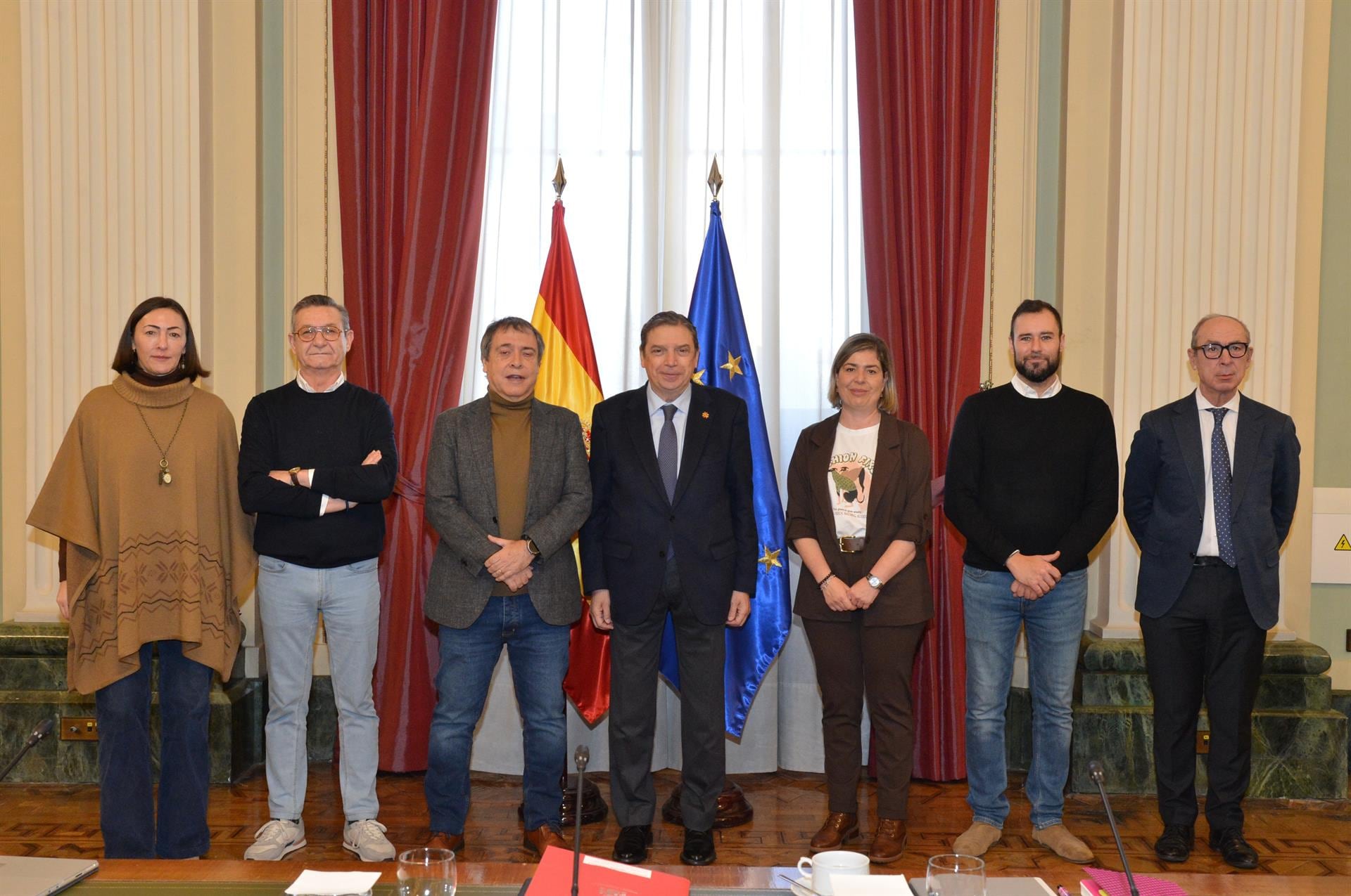 Ministro de Agricultura se reúne con sindicatos para analizar la nueva PAC y el acuerdo con Mercosur