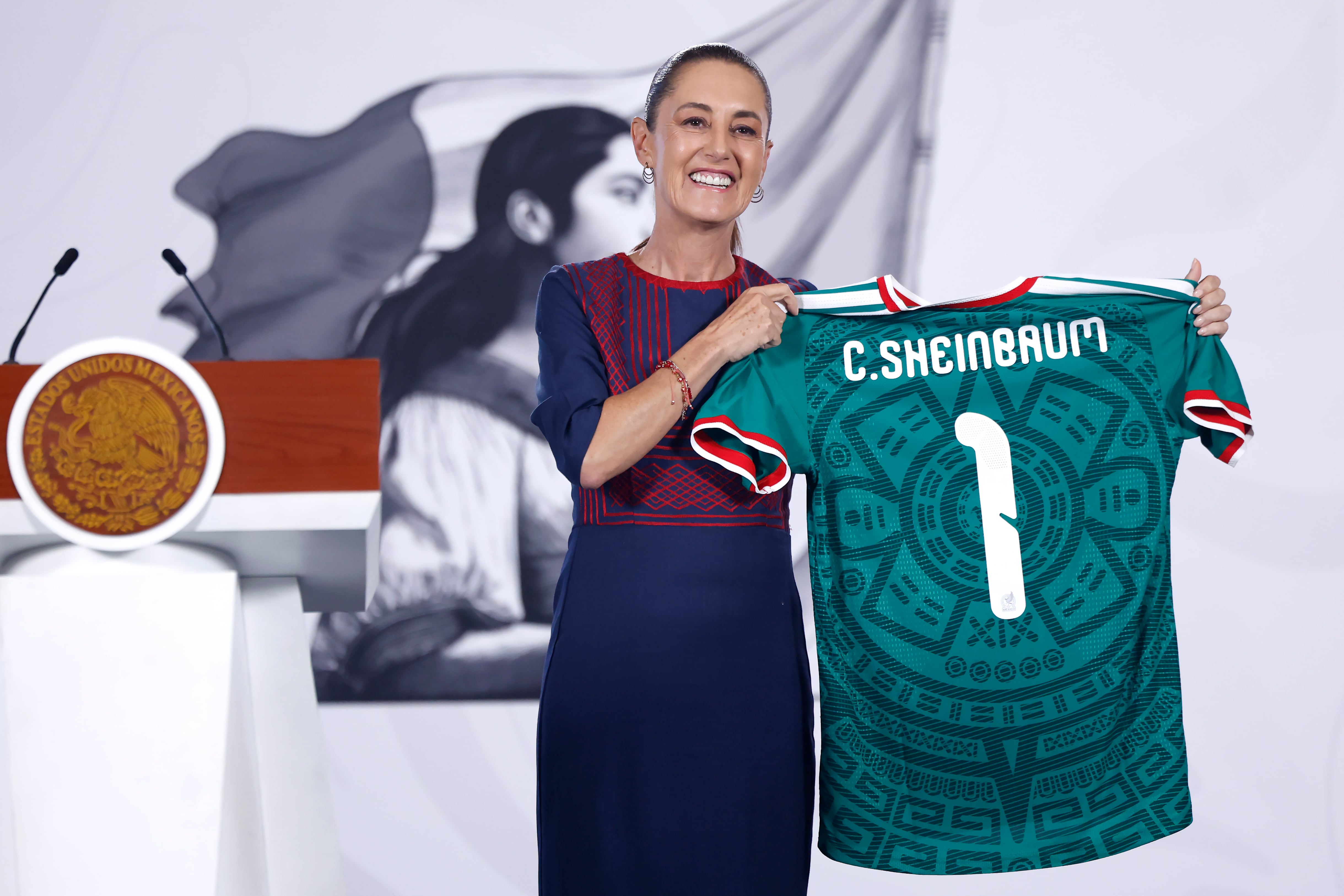 Claudia Sheinbaum asegura que la inauguración del Mundial se hará “sin problemas” (EFE/ Sáshenka Gutiérrez)