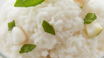 Disfruta una deliciosa nieve para