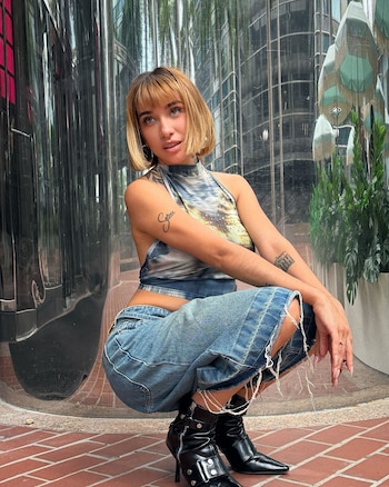 La artista compartió varios looks