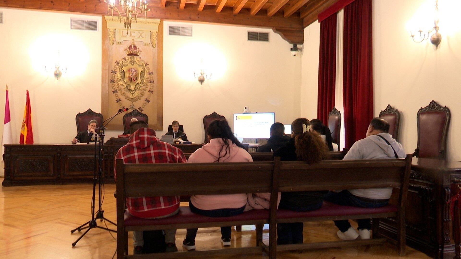 Acusados de explotación sexual niegan los hechos y dicen que las víctimas ejercían la prostitución libremente