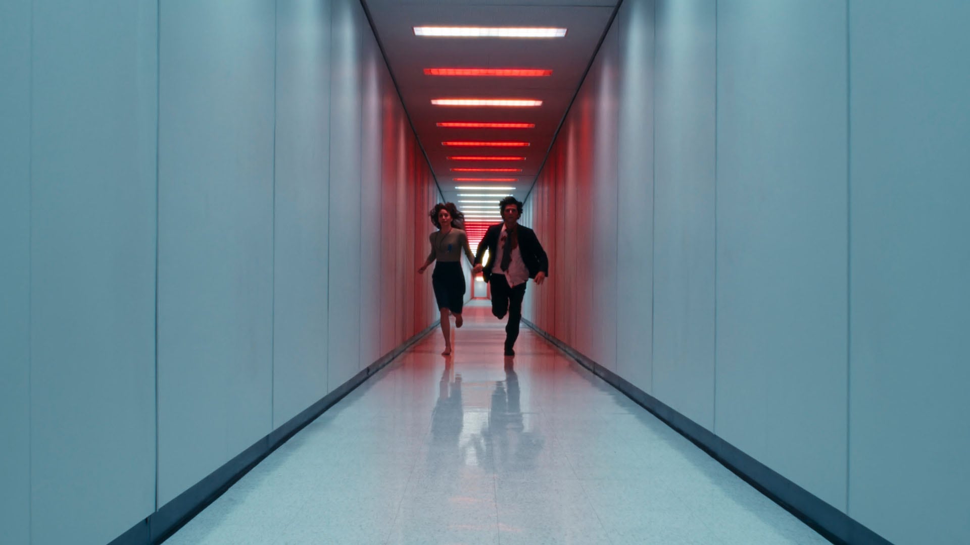 Imagen de la película 'Separación' en la que hay espacios liminales. ( AppleTV+)