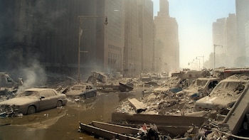 El polvo tóxico del 11-S también contaminó las casas de Nueva York y las autoridades tardaron meses en advertirlo