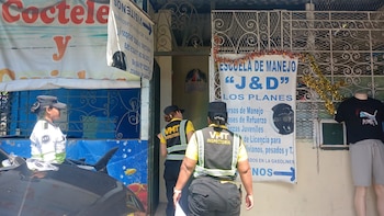 La supervisión del VMT detectó operación irregular en el Barrio San Jacinto y en Los Planes de Renderos. (Cortesía: Viceministerio de Transporte)