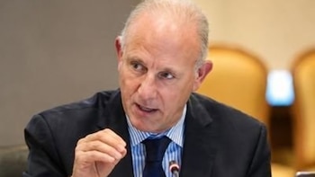 Un exministro peruano presenta su candidatura a dirigir la OIT y será el segundo rival de Díaz para el cargo