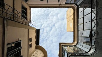 Está diseñado con amplia conexión