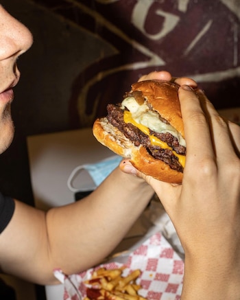 Dogg es un restaurante de