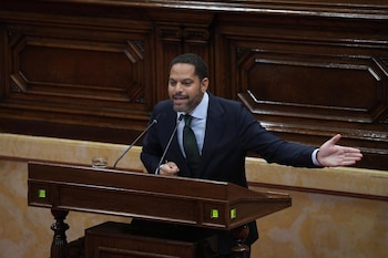 30/09/2026 El presidente de Vox Catalunya, Ignacio Garriga, Alejandro Fernández, durante el Debate de Política General, en el Parlament de Catalunya, a 30 de septiembre de 2026, en Barcelona, Catalunya (España). El Parlament afronta la segunda jornada del Debate de Política General en el que se seguirá hablando de las propuestas sobre la vivienda, la financiación autonómica y la gestión de la educación.
POLITICA
David Zorrakino - Europa Press