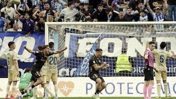 (Crónica) El Málaga tumba a Las Palmas y el Burgos se aferra también al sueño