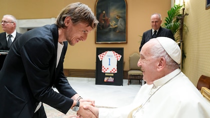 El papa Francisco recibió a la selección de Croacia antes de la Eurocopa: el encuentro con Modric y el mensaje al plantel