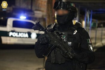 Los detenidos fueron trasladados las instalaciones de la Fiscalía capitalina (Foto: SSC)