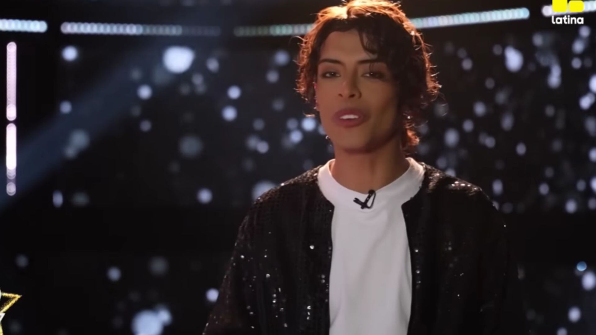 Gabriela se convirtió en la primera mujer en interpretar a Michael Jackson en el reality. Captura de TV - Latina.