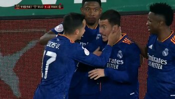 Eden Hazard anotó el 2-1