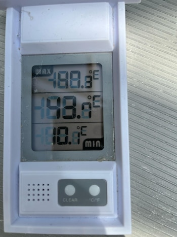 Termómetro marca más de 43