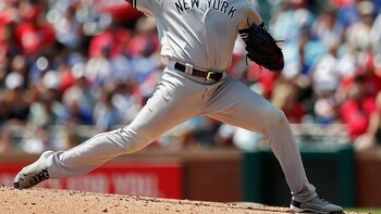 1-4. Judge y Torres respaldan