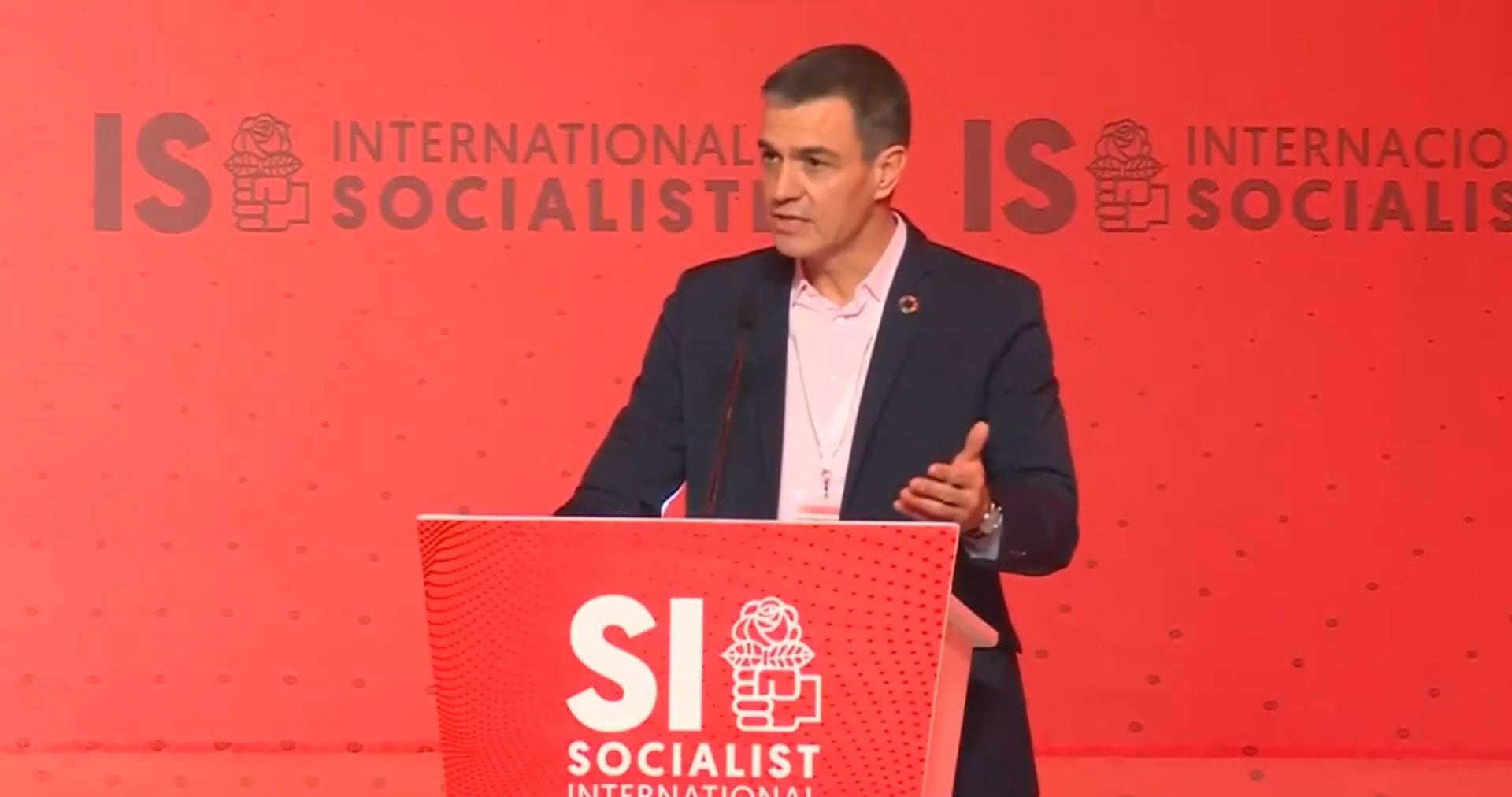Pedro Sánchez en la cumbre mundial de la Internacional Socialista en Rabat, en diciembre de 2024. (PSOE)