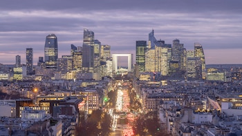 Abre The Link, el rascacielos más alto de Francia, en París: dos torres conectadas y ningún trabajador a más de 50 metros de un mirador o zona verde