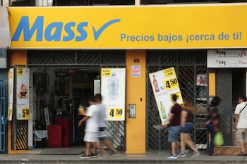 Mass da preferencia a locales