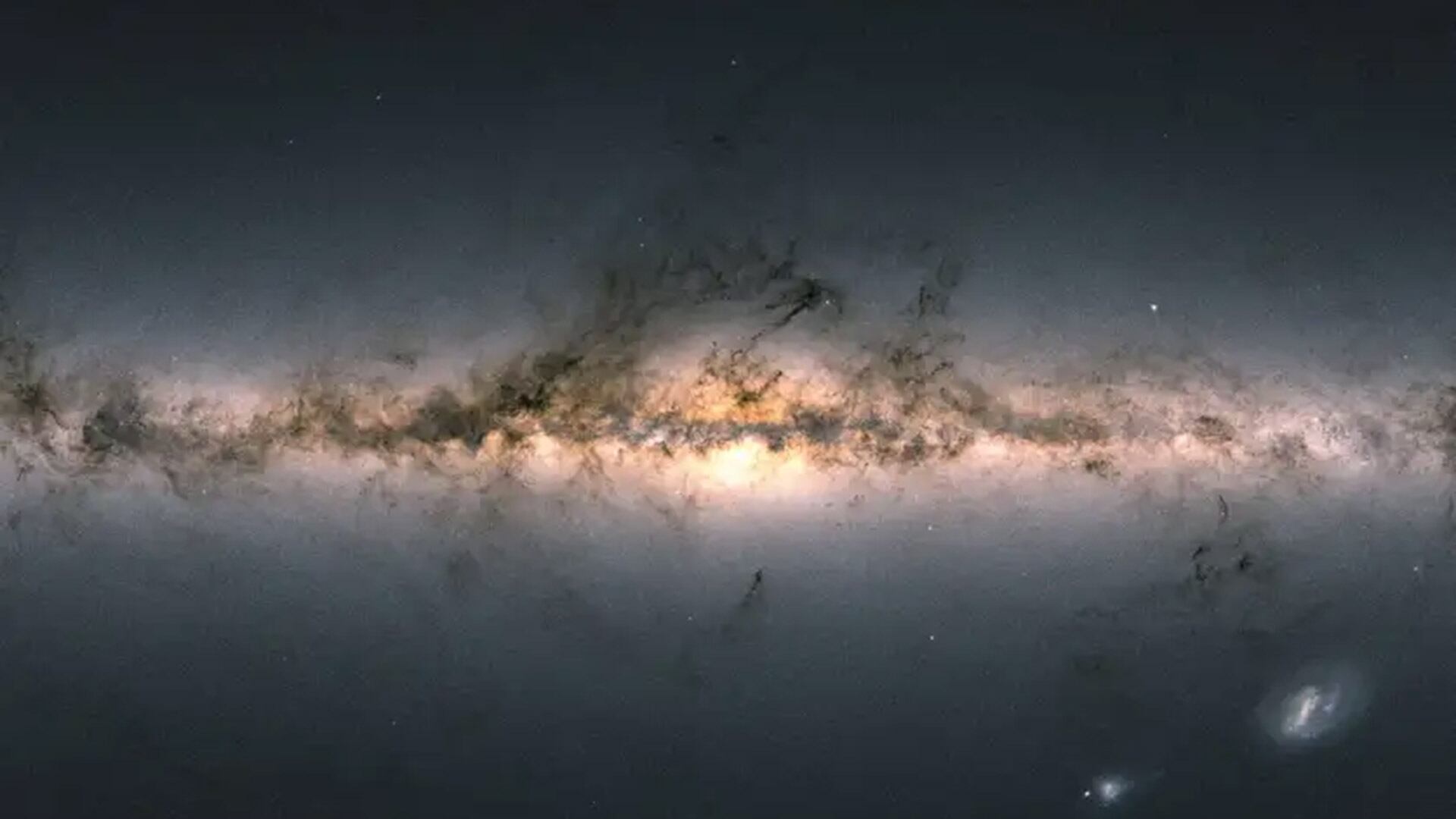 El centro galáctico contiene estrellas extremadamente densas gas polvo y un agujero negro supermasivo conocido como Sagitario A (NASA)