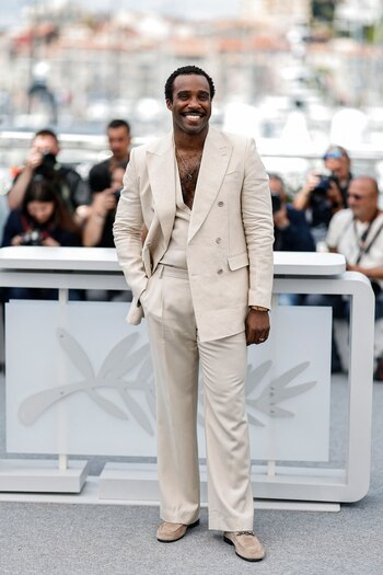 Tramell Tillman se une al