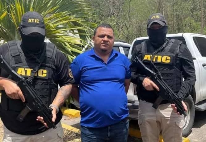 El gerente de Koriun Inversiones, Iván Abad Velásquez, permanece en prisión preventiva por lavado de activos y asociación para delinquir. (Foto: Redes sociales)