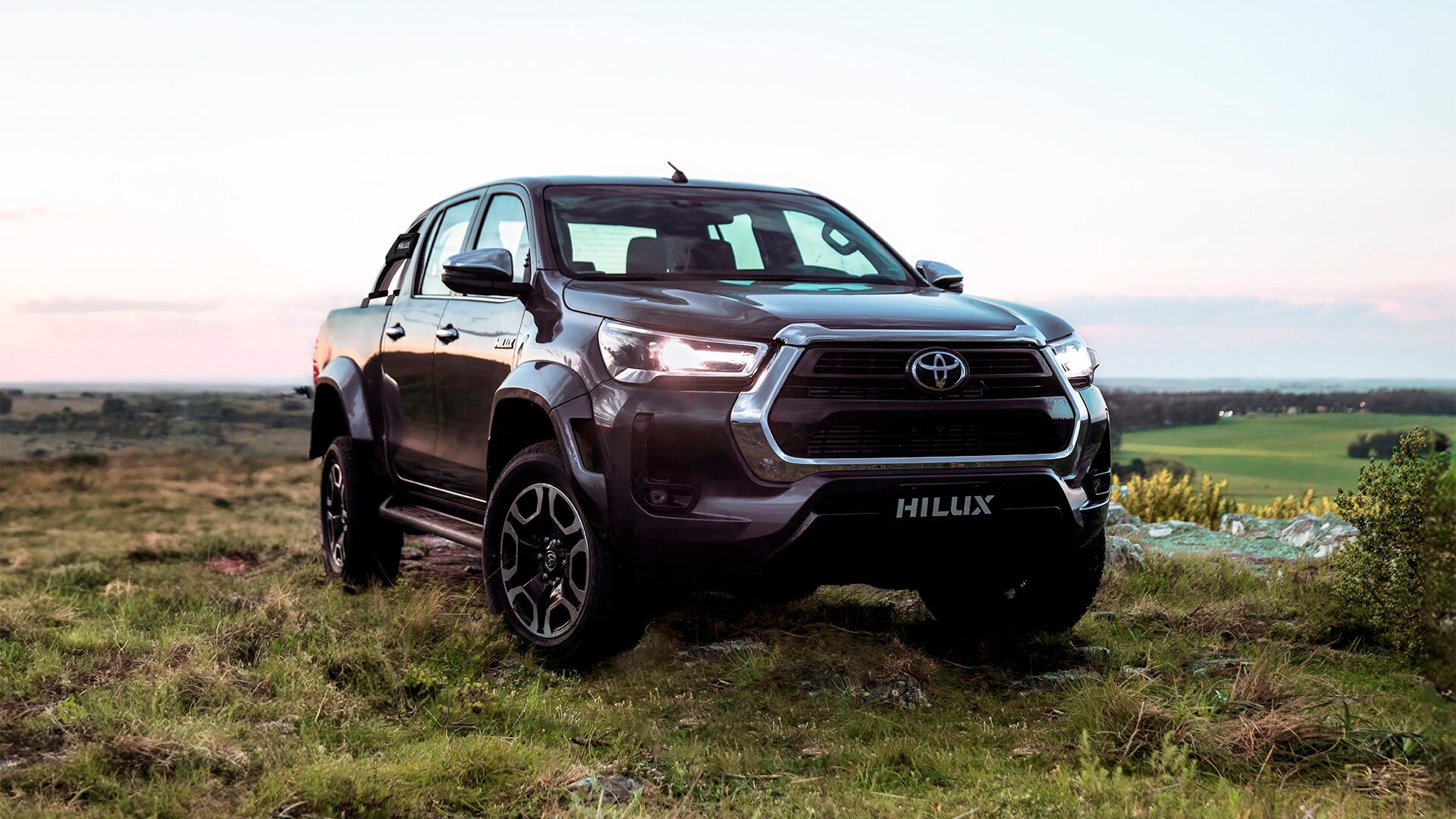 La pick-up Toyota Hillux no tuvo aumento de precios para noviembre en ninguna de sus versiones