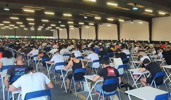 Examen escrito de oposición.