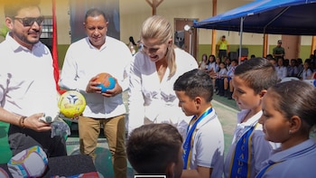 Gobierno de Costa Rica reporta obras en 700 centros educativos y anuncia 10 nuevos colegios científicos