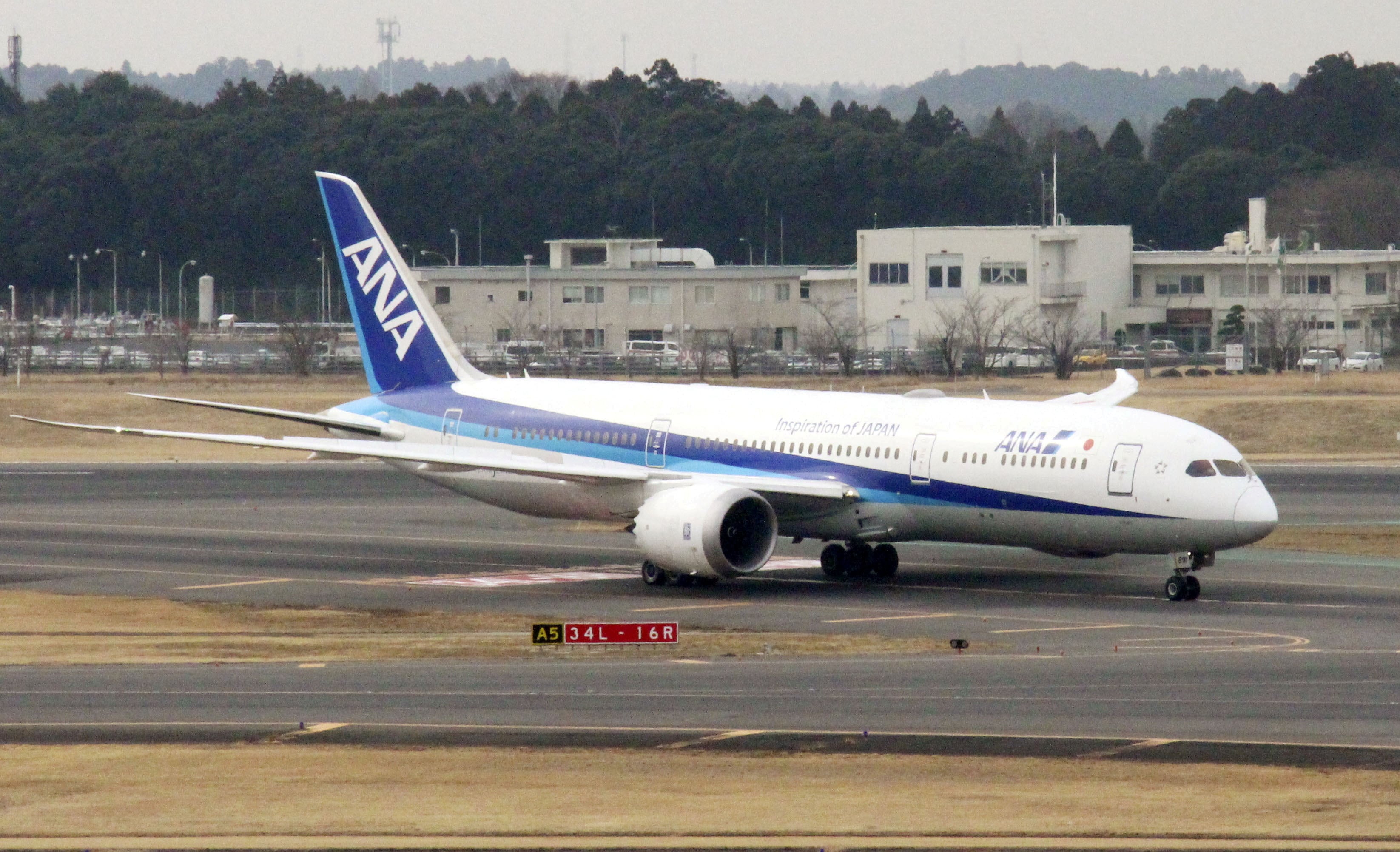 La firma del acuerdo permitirá avanzar en la designación de aerolíneas y en el desarrollo de servicios regulares de pasajeros y carga entre ambos países. Reuters