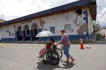 El terremoto del 9 de octubre dejó a 547 personas con discapacidad y 50 mujeres embarazadas entre los afectados, según el último balance de Protección Civil. EFE