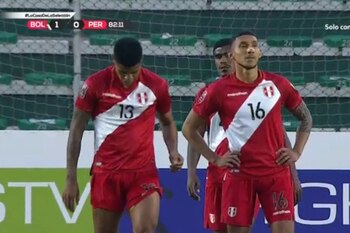 Perú recibió gol de Vaca a poco del final ante Bolivia por Eliminatorias.