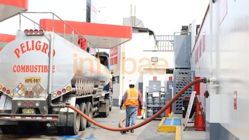 ATU garantiza abastecimiento de buses