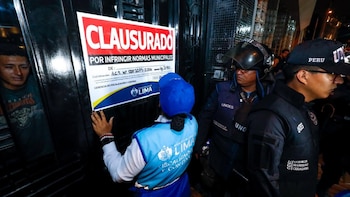 Clausuran cuatro discotecas informales en el Jirón de la Unión tras operativo conjunto con la Policía