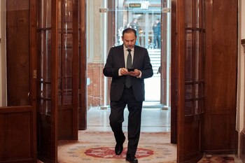 José Luis Ábalos a su