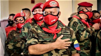 Diosdado con el viejo uniforme